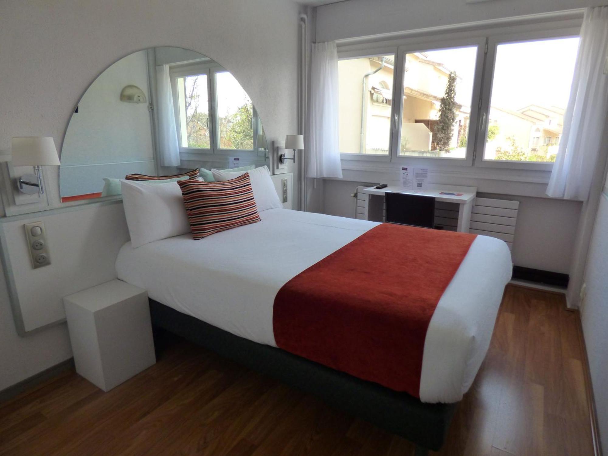 Cit'Hotel Escatel Macon Exterior photo