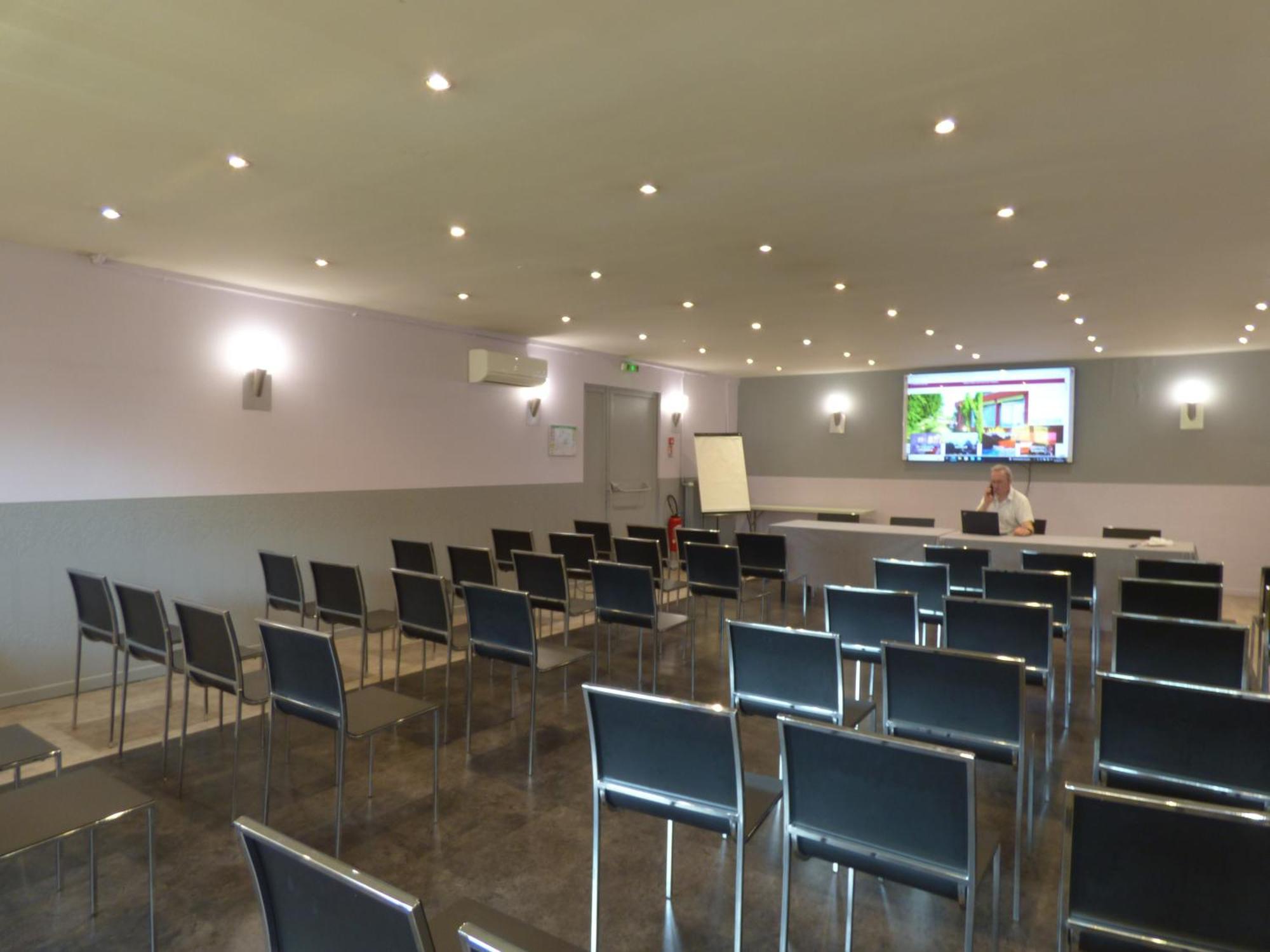 Cit'Hotel Escatel Macon Exterior photo